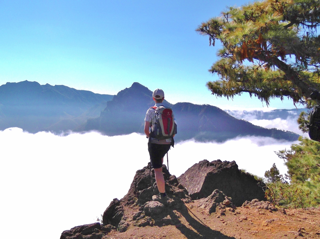 La Palma Canary islands - hiking above the clouds